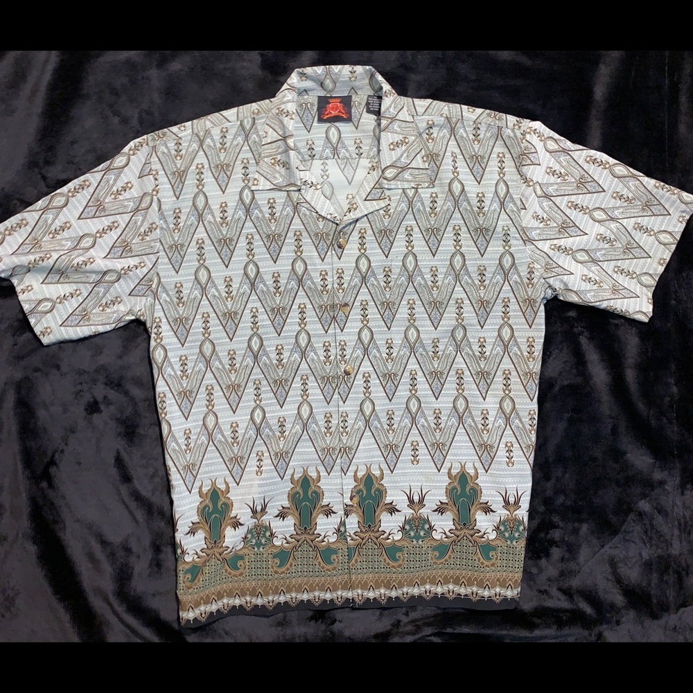 MENS 7 DIAMOND XL BUTTON DOWN